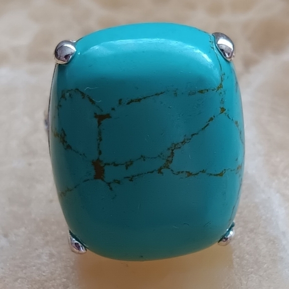 .925 Sterling Silver Turquoise Ring - Picture 2 of 10